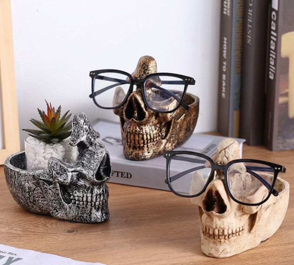 Creative Skull Glasses Holder Anti-slip Funny Skull Resin Sculpture Keychain Storage Universal Glasses Display Stand Living Room